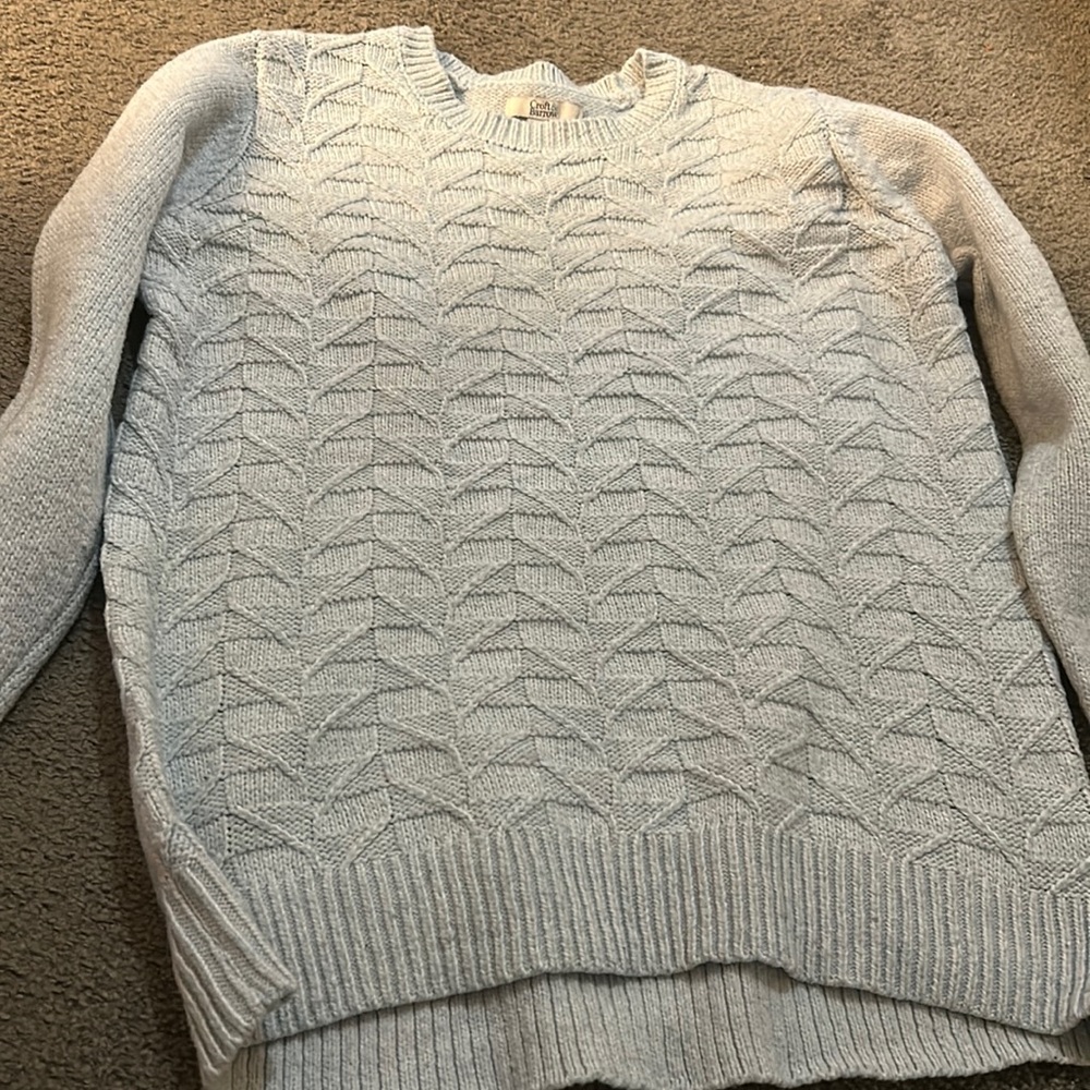 Croft & Barrow Light blue sweater size small in women’s
